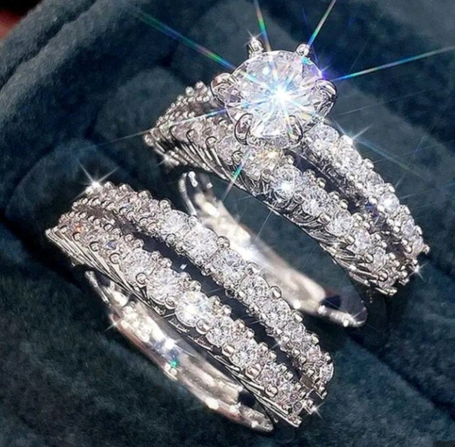 2pcs set of rings luxury and elegant