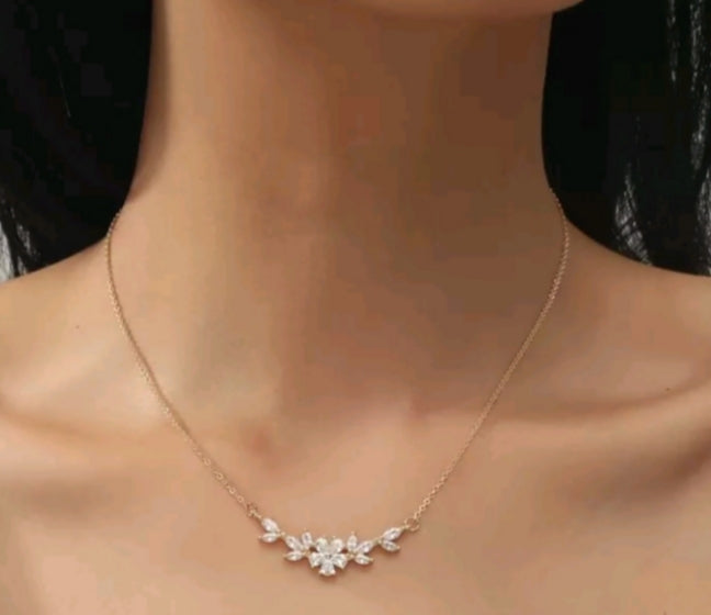 Cubic zirconia flower leaf  necklace